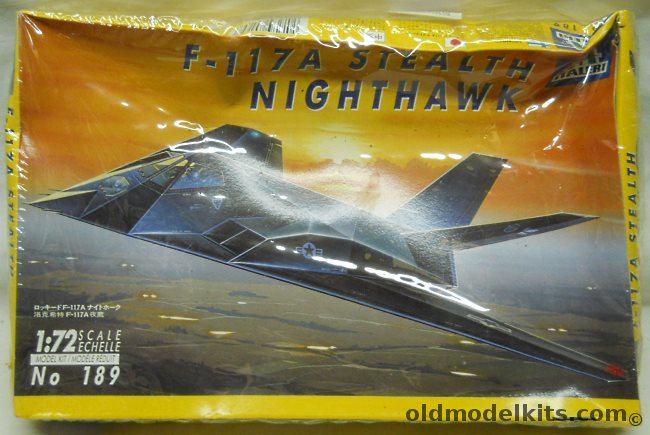 Italeri 1/72 F-117A Stealth Nighthawk, 189 plastic model kit